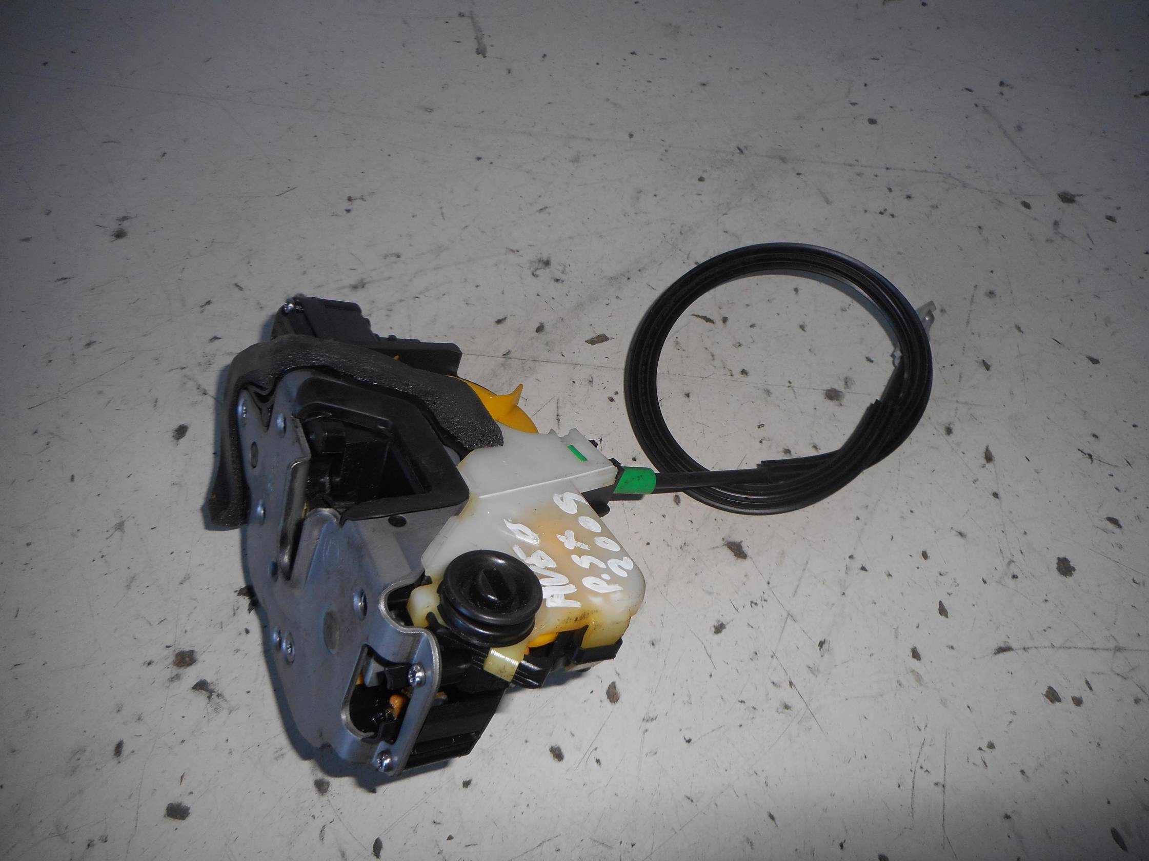 Serratura porta post. sx.